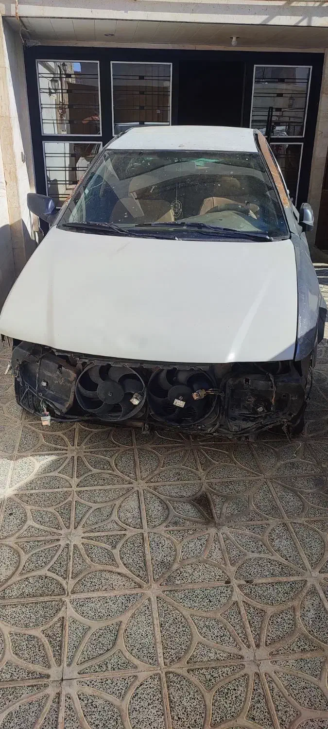 سمند تصادفی فروشی|خودرو سواری و وانت|صدرا-فارس, فاز ۲|دیوار