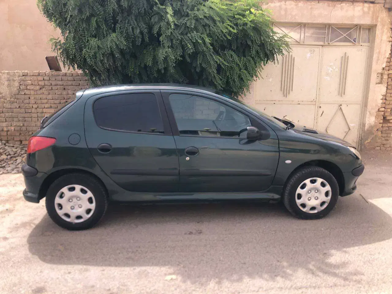 206 تیپ 2  مدل 83|خودرو سواری و وانت|محلات, |دیوار