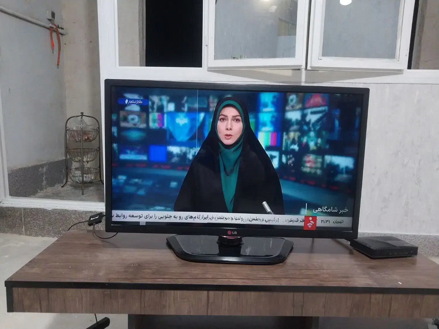 تلویزیون ال جی ۳۲|تلویزیون و پروژکتور|نسیمشهر, |دیوار