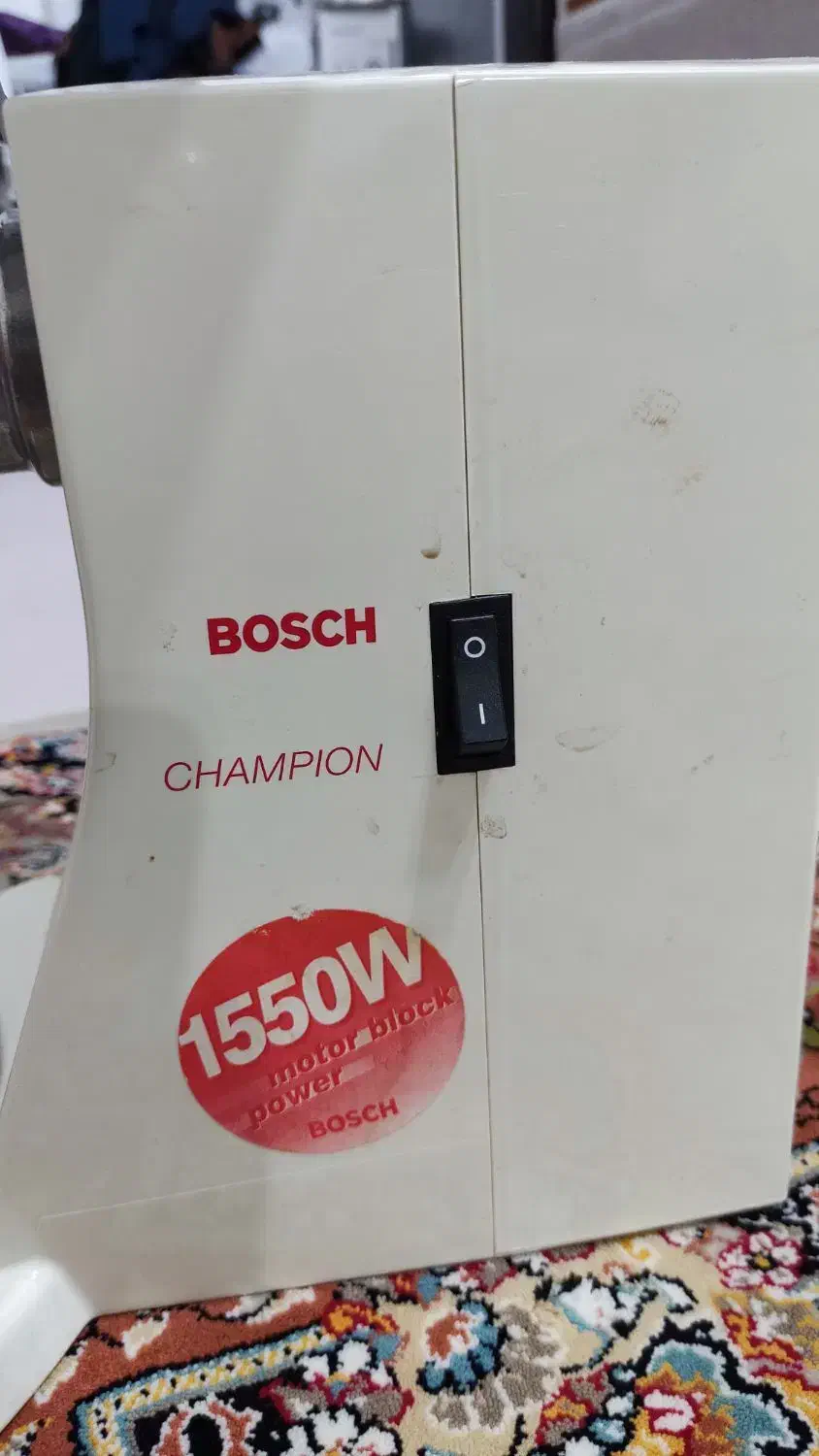چرخ گوشت ۱۵۵۰ وات Bosch|سایر لوازم برقی|رشت, نامجو|دیوار