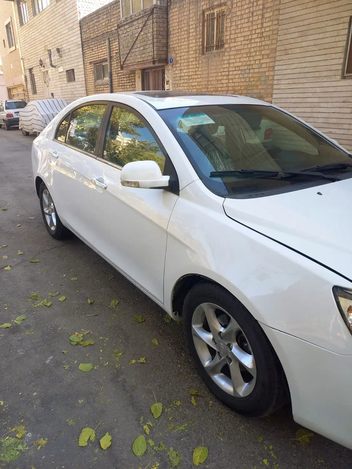 جیلی ۲۰۱۳ فول بدون رنگ اقساط معاوضه|خودرو سواری و وانت|اصفهان, سروستان|دیوار