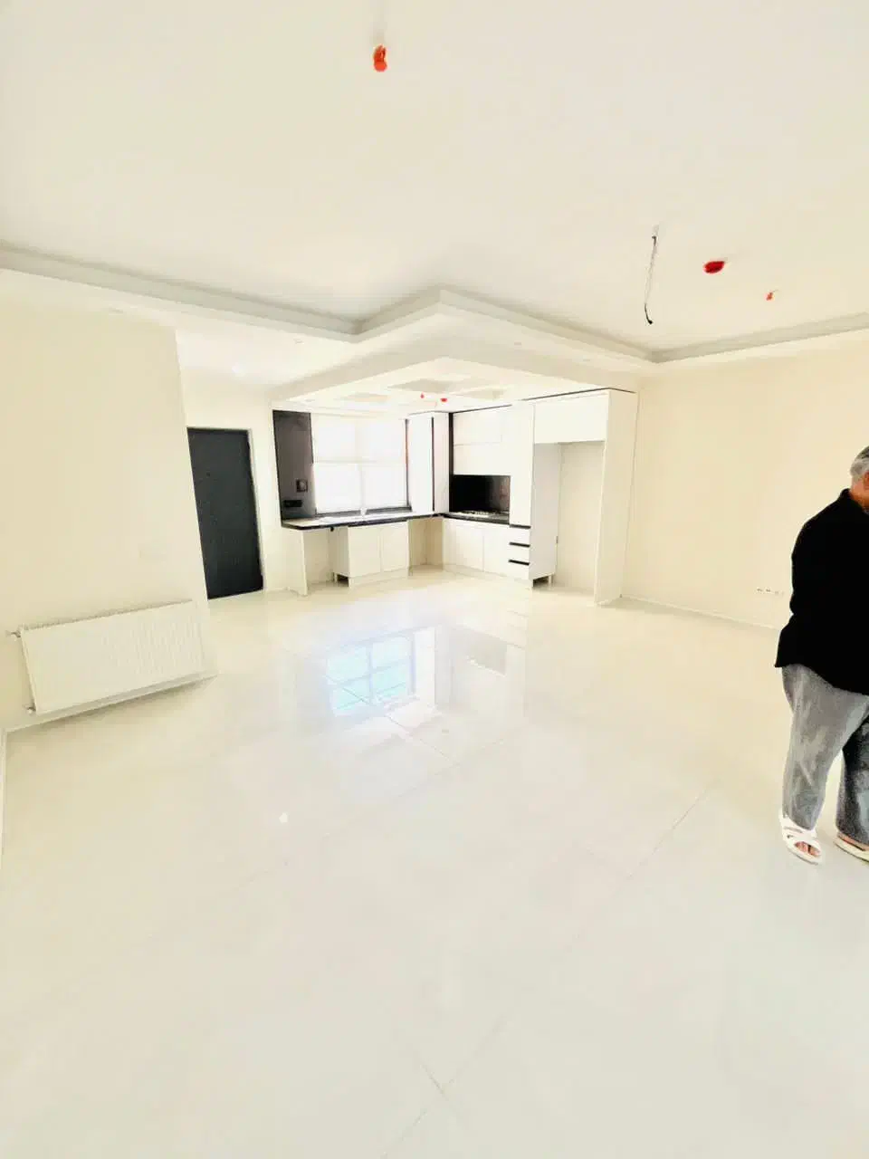 ۷۵ متر کلید نخورده ۱۰ واحدی فردوس غرب