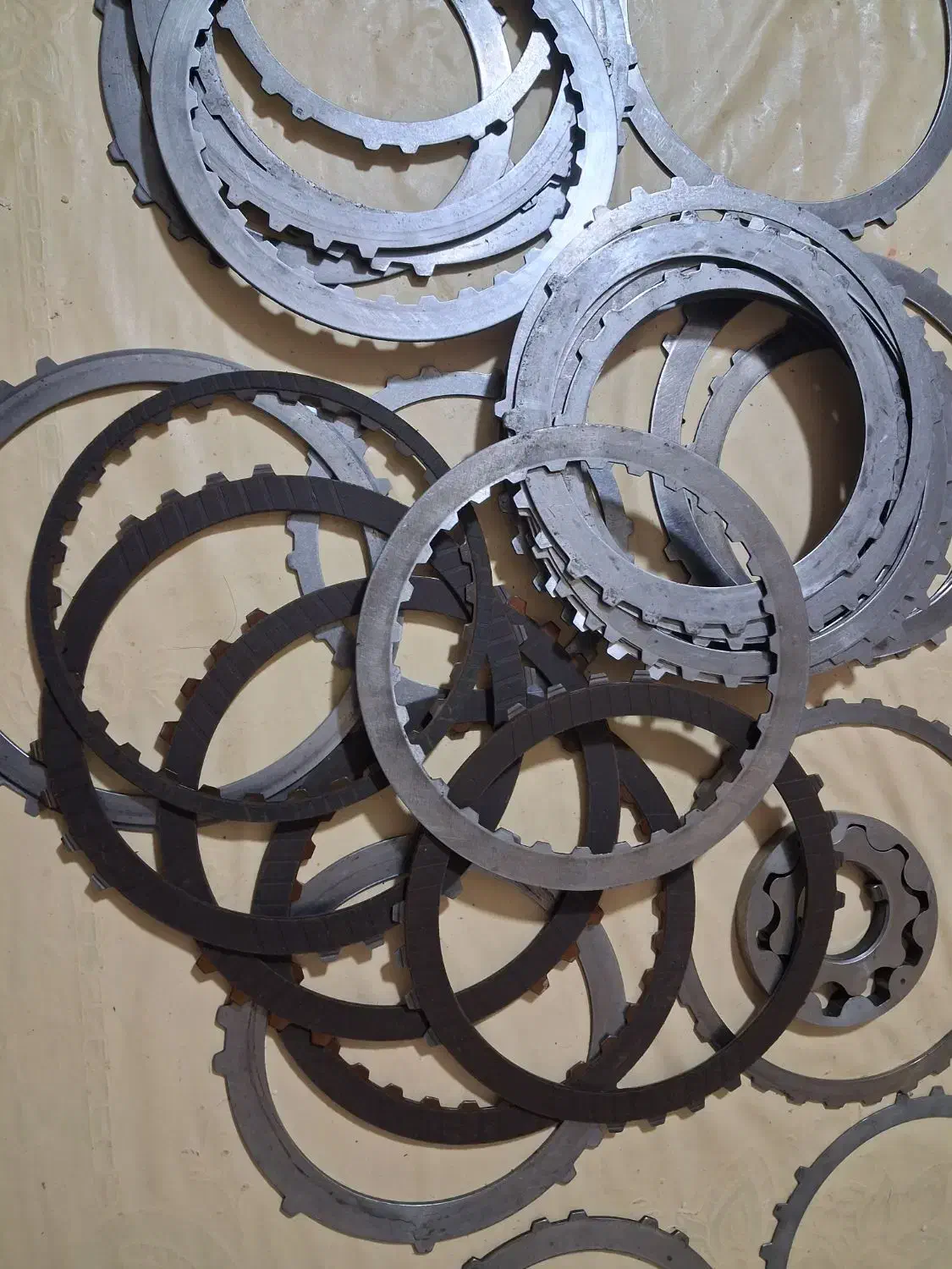 کاتریچ پمپ و غیره|خودرو سنگین|هشتگرد, شهرک بعثت|دیوار