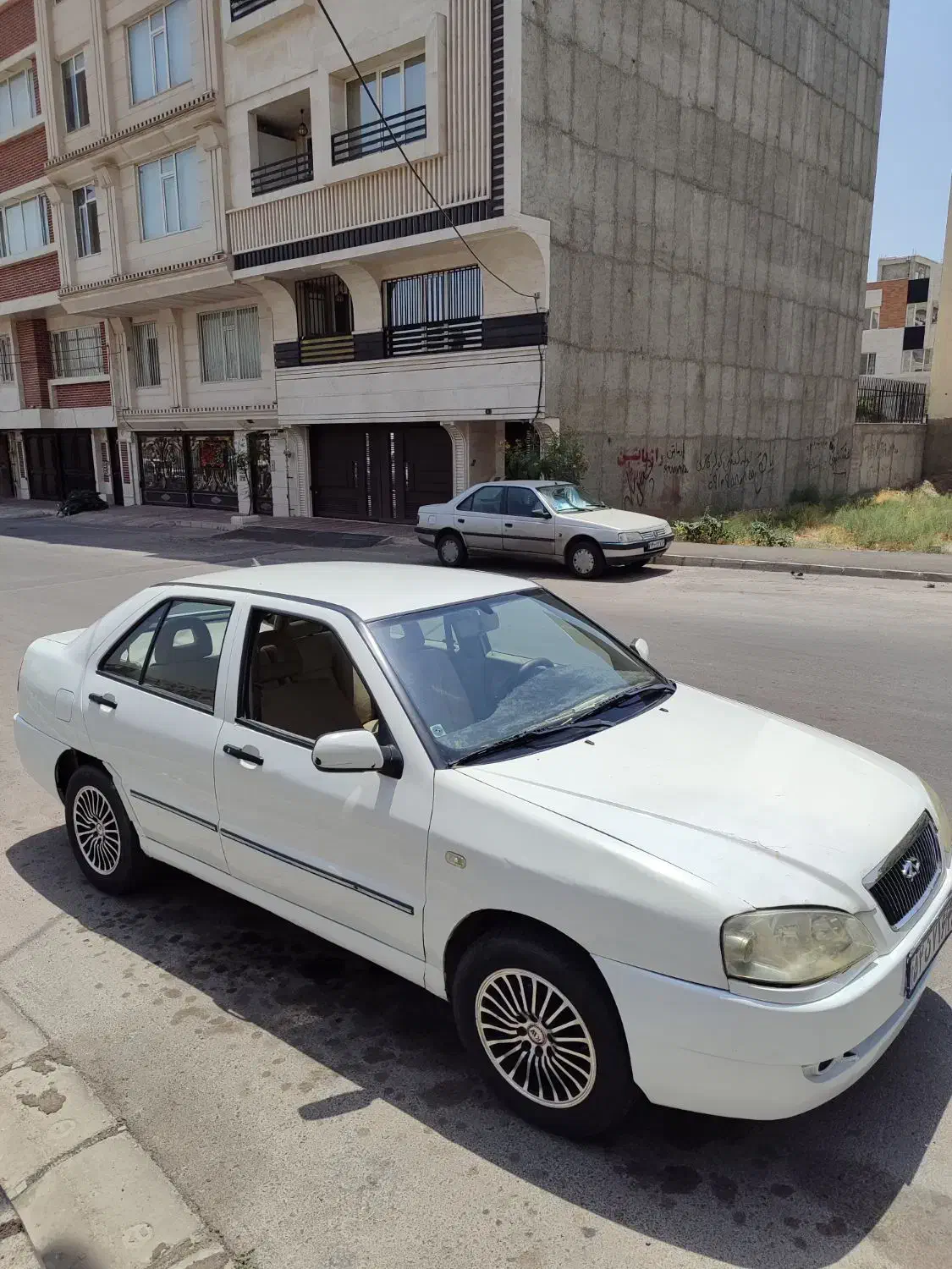 خودروی چری کویین|خودرو سواری و وانت|قزوین, |دیوار