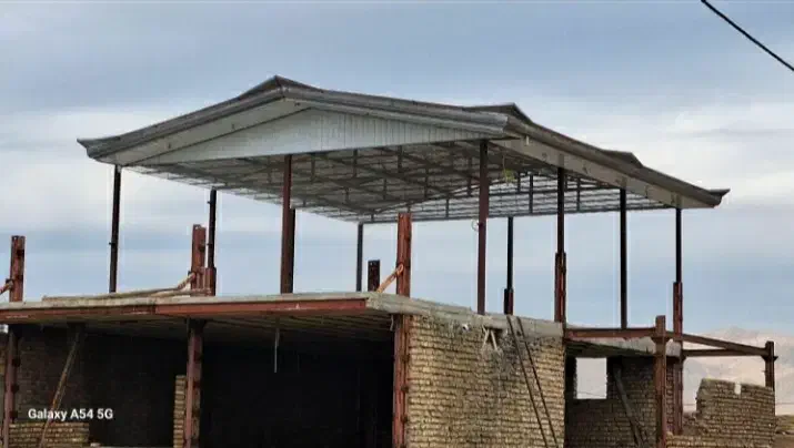 نصب شیروانی سبک سازی آردواز سردری|خدمات پیشه و مهارت|نهاوند, |دیوار