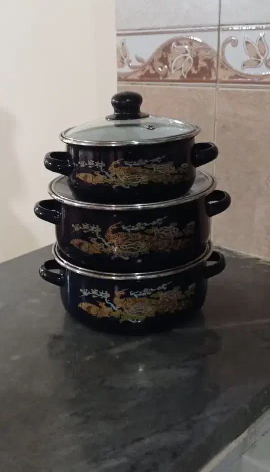 ظروف|ظروف پخت‌وپز|اردبیل, |دیوار