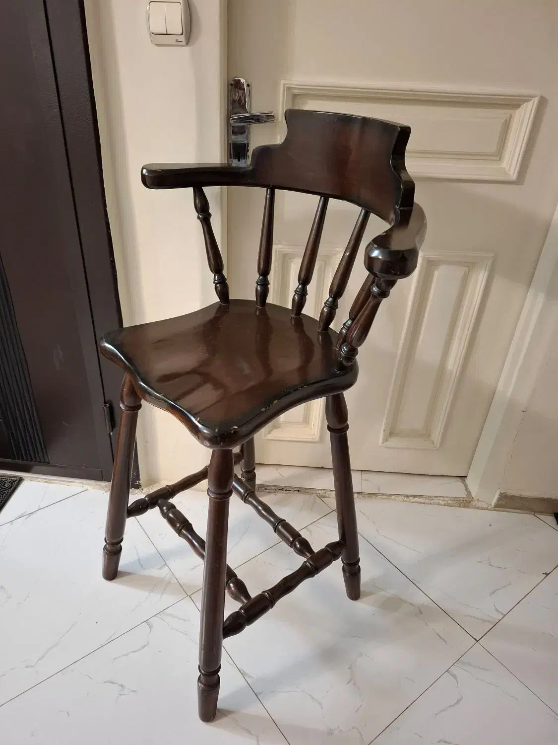 صندلی قدیمی اپن|کلکسیون اشیاء عتیقه|تهران, تهرانپارس شرقی|دیوار