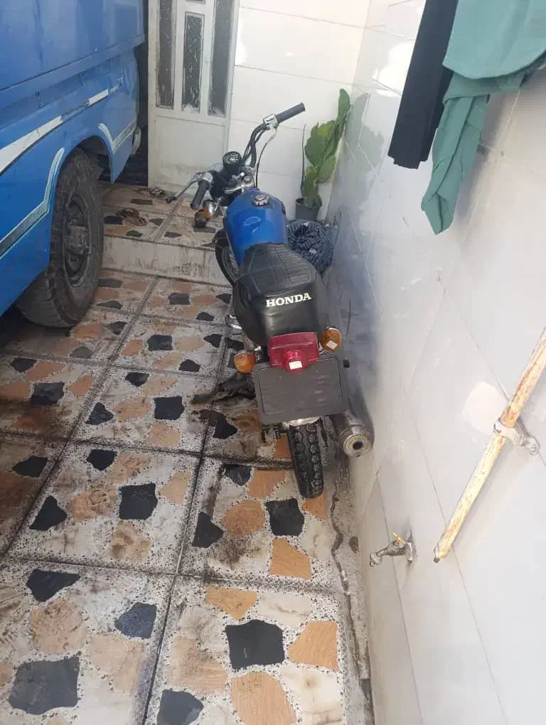 سی جی ژاپنی مدل۷۱ پارکینگی|موتورسیکلت|کارون, |دیوار