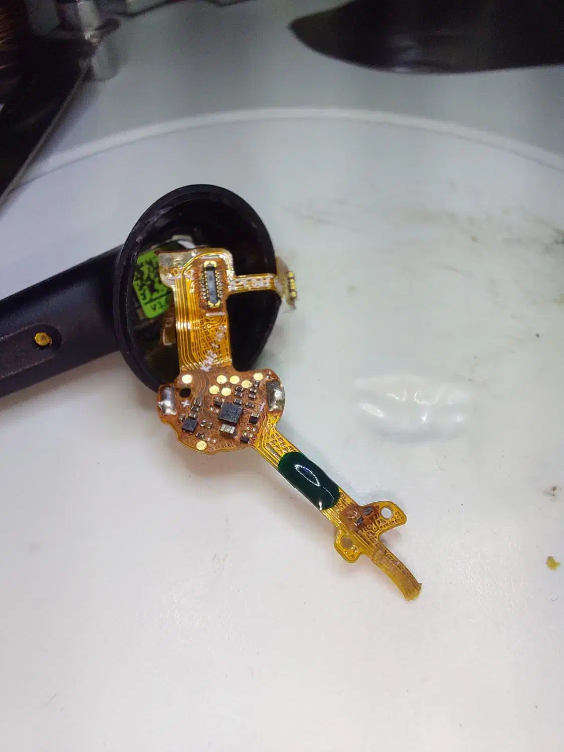 تعمیرات موبایل ایرپاد ساعت هوشمند هدفون  اسپیکر|خدمات رایانه‌ای و موبایل|مشهد, چهنو|دیوار