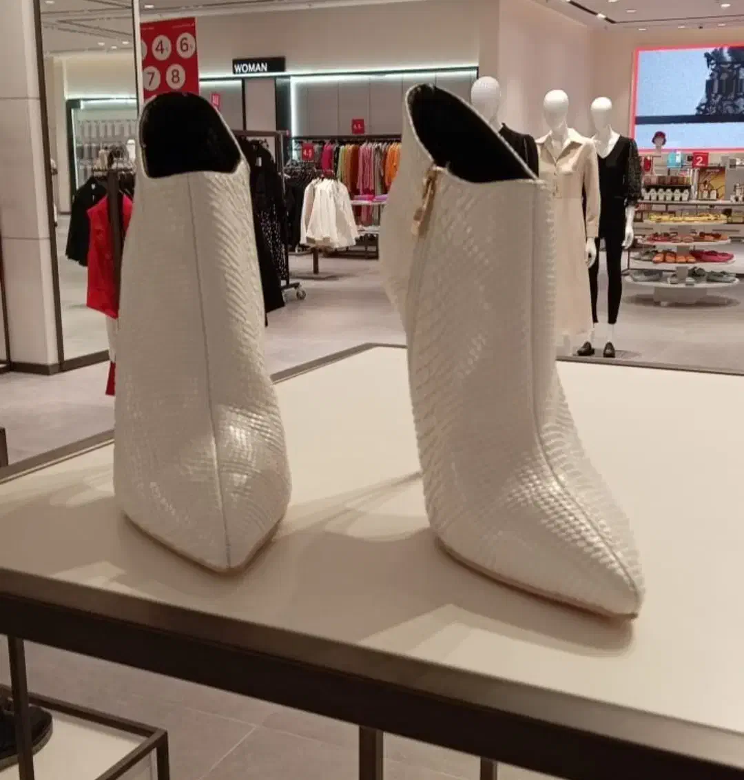 بوت سفید سایز 39|کیف، کفش، کمربند|امیدیه, |دیوار