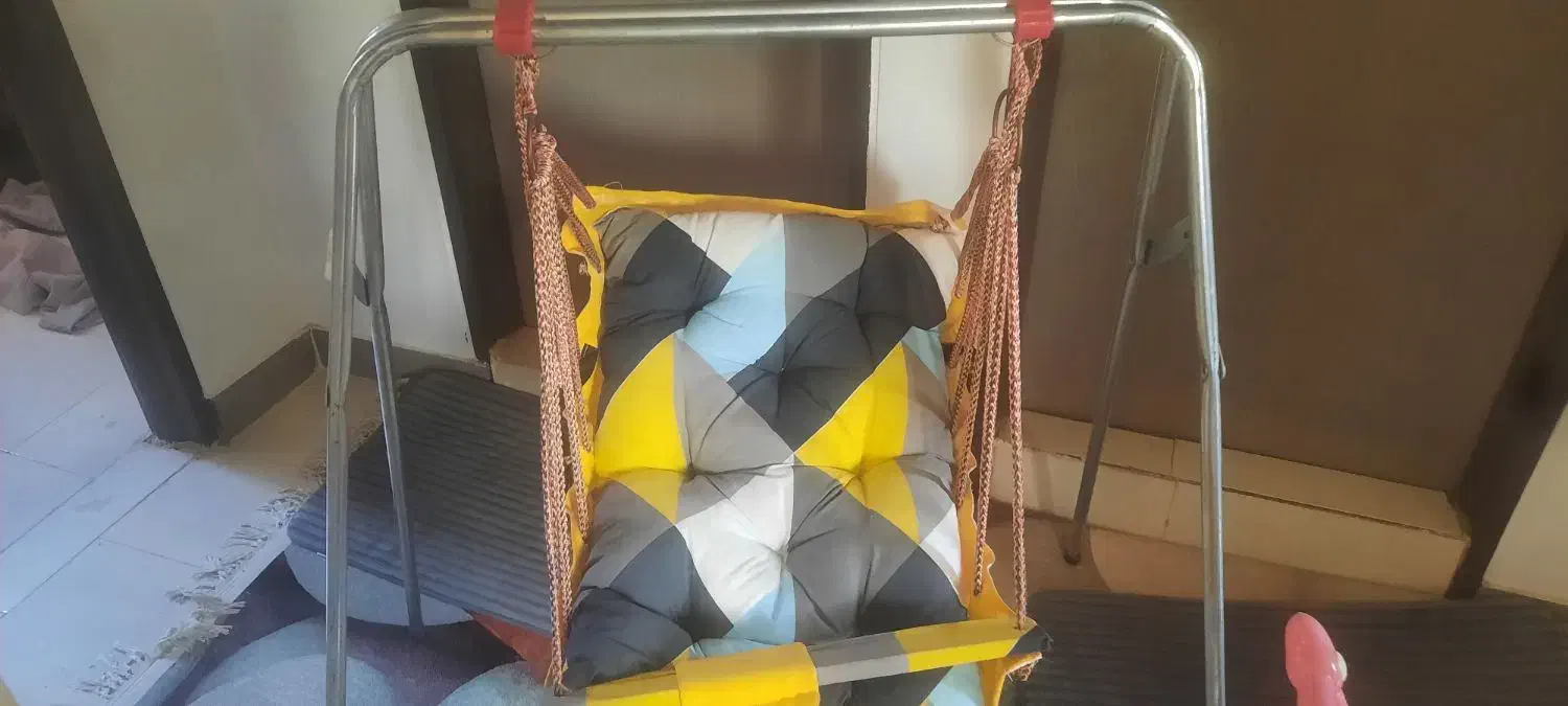 تاب ریلکسی کودک کالسکه و ماشین شارژی بزرگ|اسباب و اثاث بچه|هشتگرد, فاز ۷ مهستان|دیوار