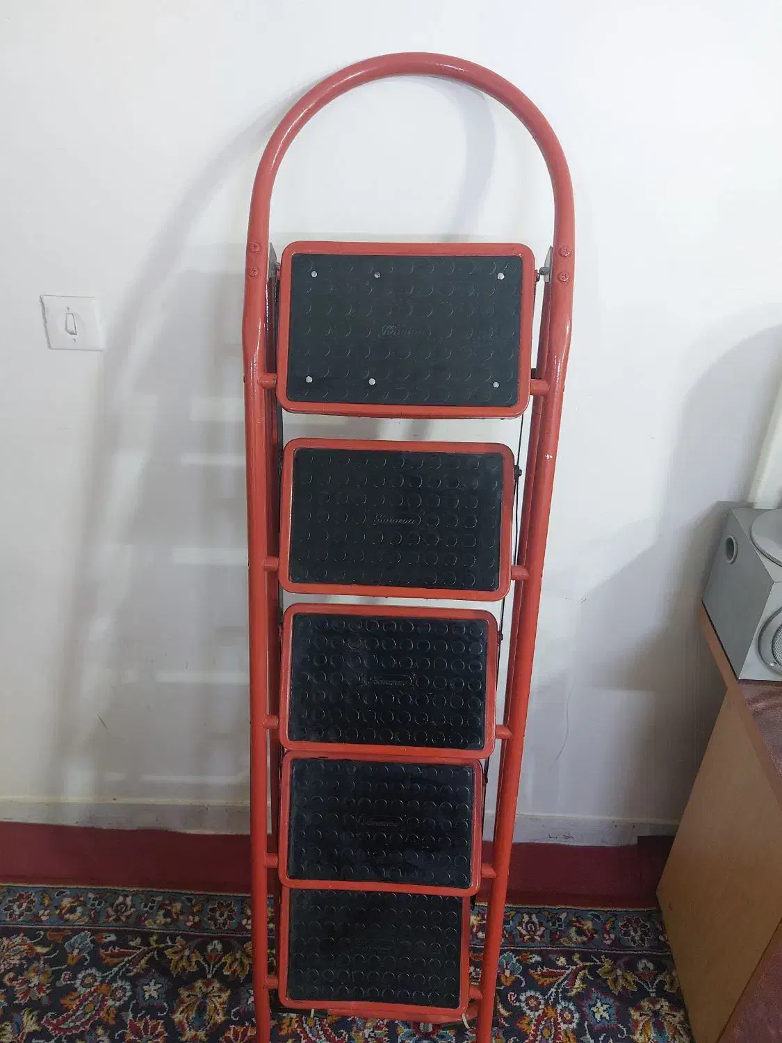 نردبان تاشو|ابزارآلات|اراک, |دیوار