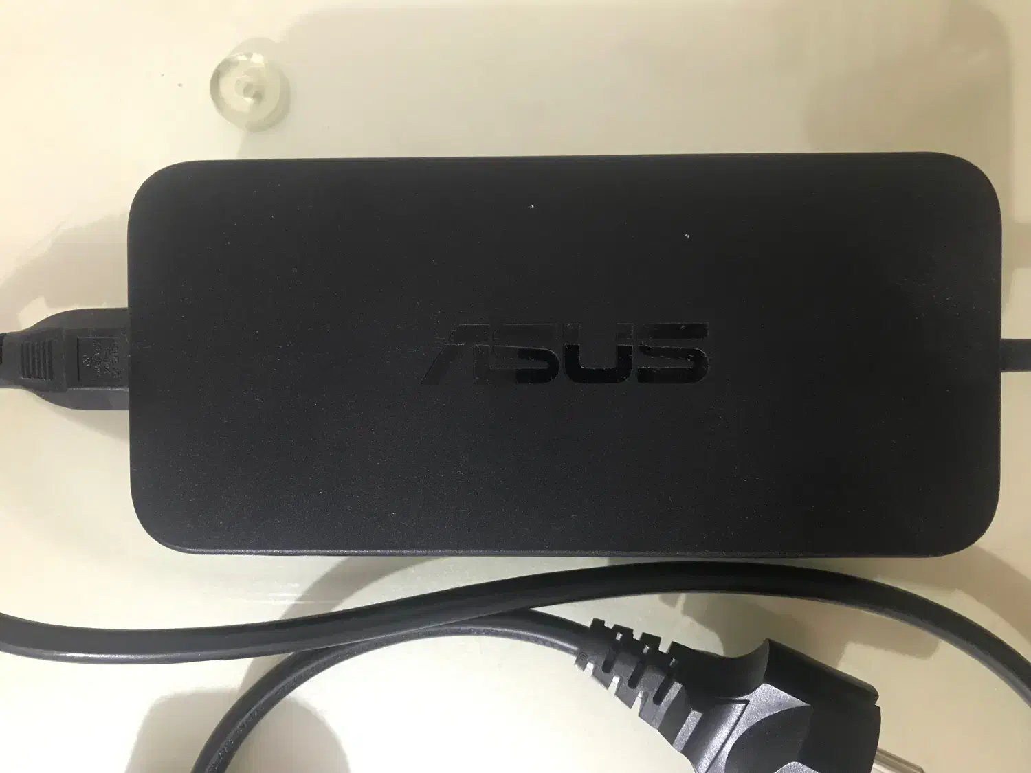شارژر لپ تاپ Asus|قطعات و لوازم جانبی رایانه|تهران, شهرک چیتگر|دیوار