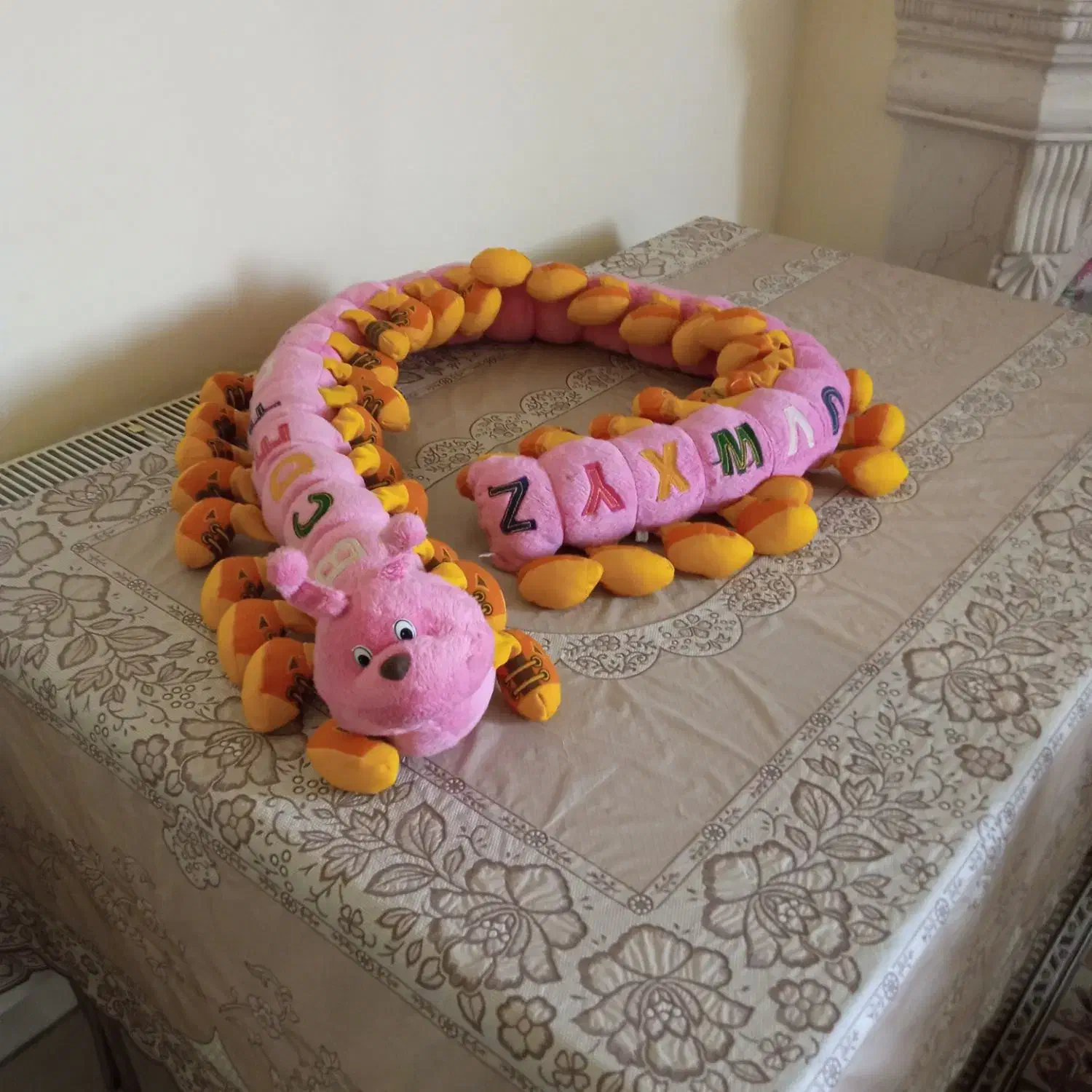 عروسک هزار پا واژدها  خارجی|اسباب‌‌بازی|هشتگرد, شهرک مهستان ۲|دیوار