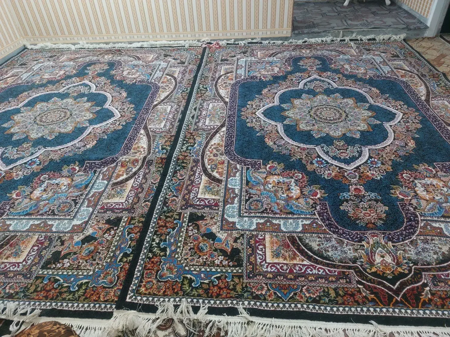 فرش ۹ متری|فرش|باغ ملک, |دیوار