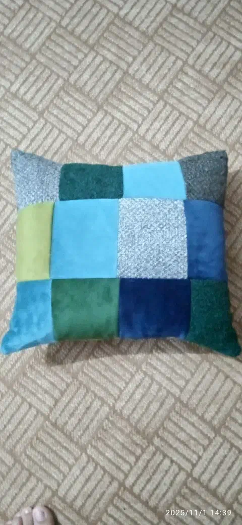 نشیمن گرد|رختخواب، بالش، پتو|شاهرود, |دیوار