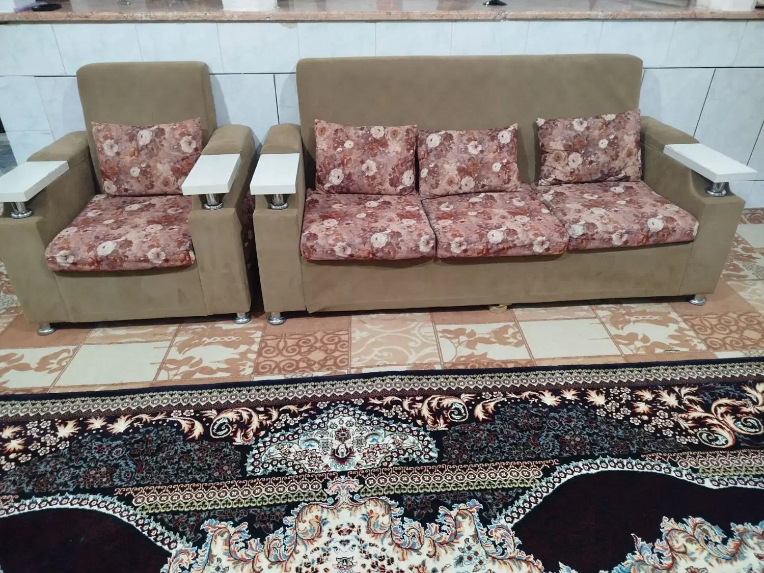 مبل|مبلمان خانگی و میز عسلی|تربت جام, معدآباد|دیوار