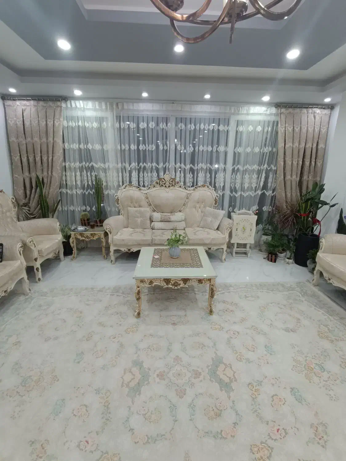 مبل 9نفره استیل چوب راش پارچه نانوبا پرده|مبلمان خانگی و میز عسلی|رویان, |دیوار