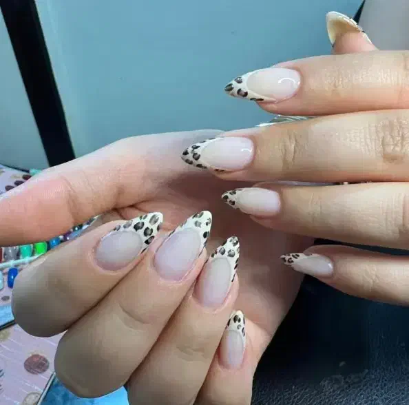 آموزش و خدمات کاشت  ناخن|خدمات آرایشگری و زیبایی|هشتگرد, شهرک بوستان|دیوار