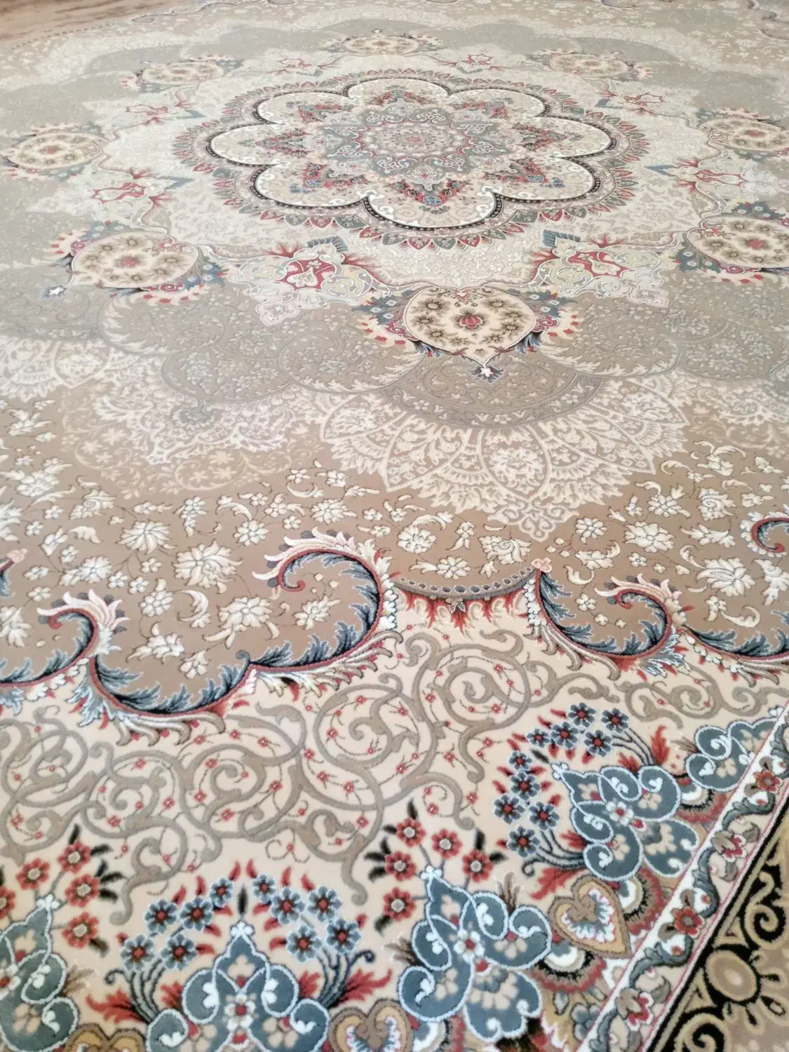 فرش ۱۲ متری نو نو|فرش|بجنورد, |دیوار