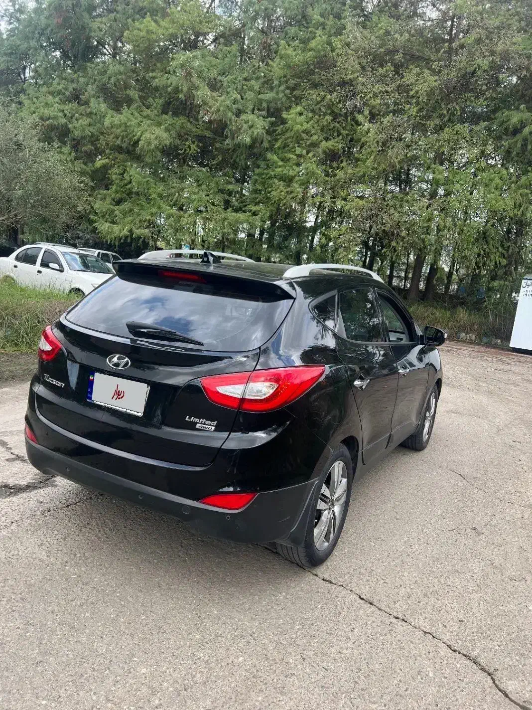 توسان۲۰۱۵ فول|خودرو سواری و وانت|رشت, گلسار|دیوار