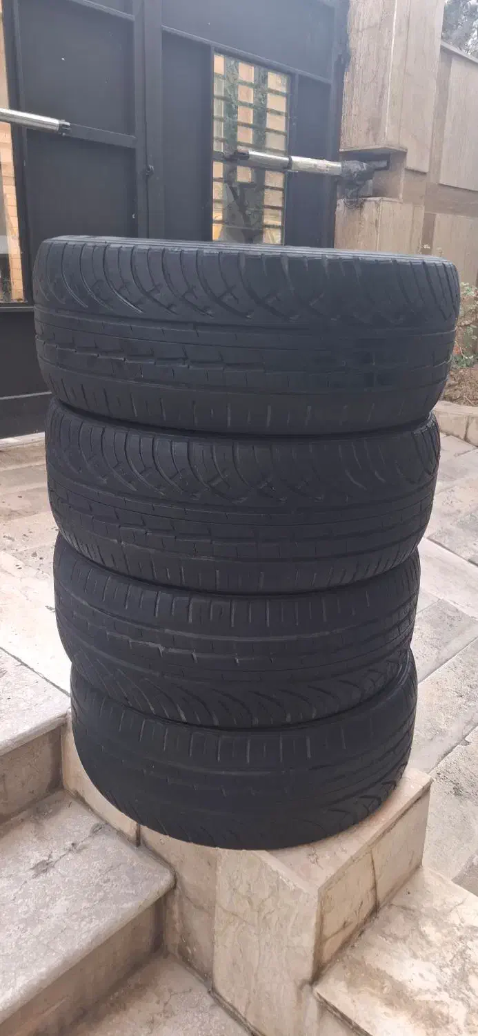 لاستیک کومهو ۲۰۵/۵۵/۱۶|قطعات یدکی و لوازم جانبی|مشکیندشت, |دیوار