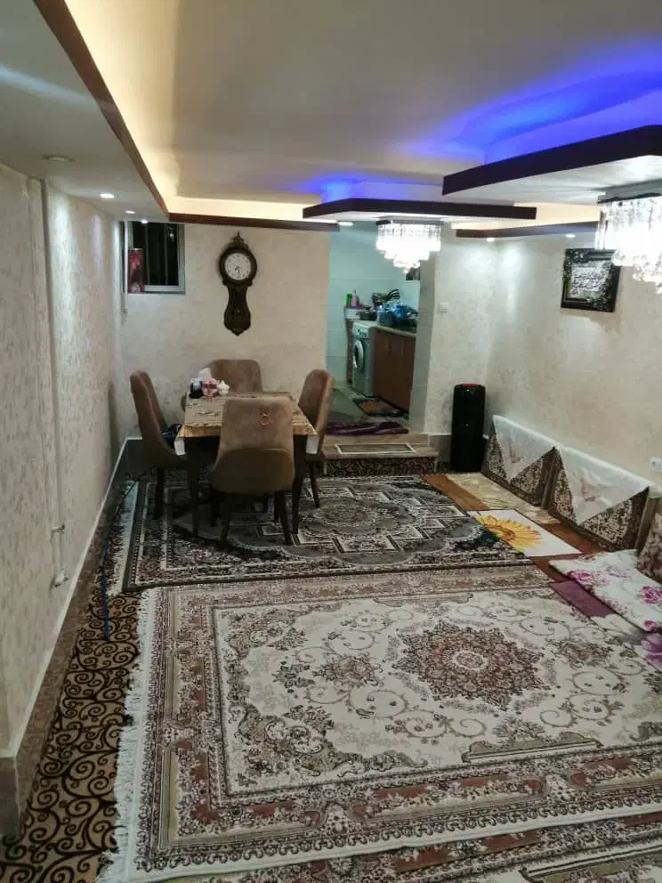 فروش حیاط90لوکس 2طبقه فرهنگیان(املاک سعیدتقوی)|فروش خانه و ویلا|ارومیه, |دیوار