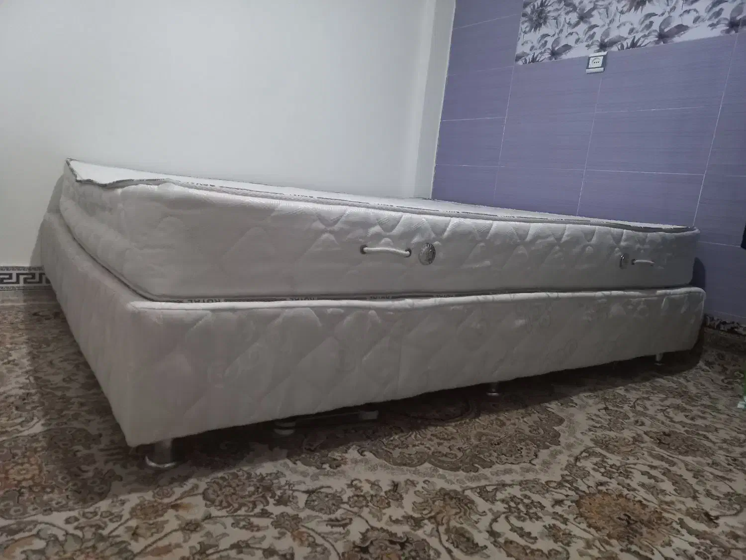 تخت دونفره|تشک تختخواب|گلستان (تهران), |دیوار