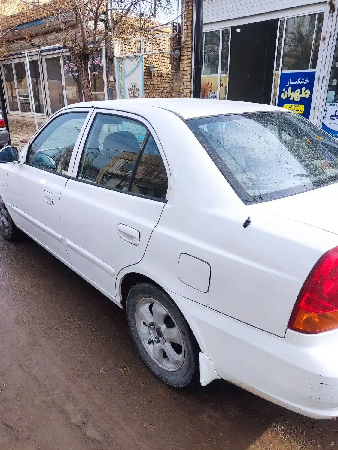 ورنا دنده ای مدل 84|خودرو سواری و وانت|بردسکن, |دیوار