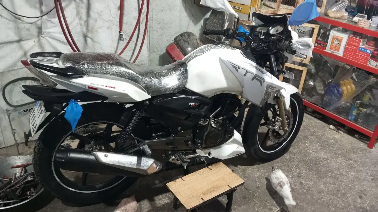 آپاچی ۸۸ نیو فیس|موتورسیکلت|نسیم‌شهر, |دیوار