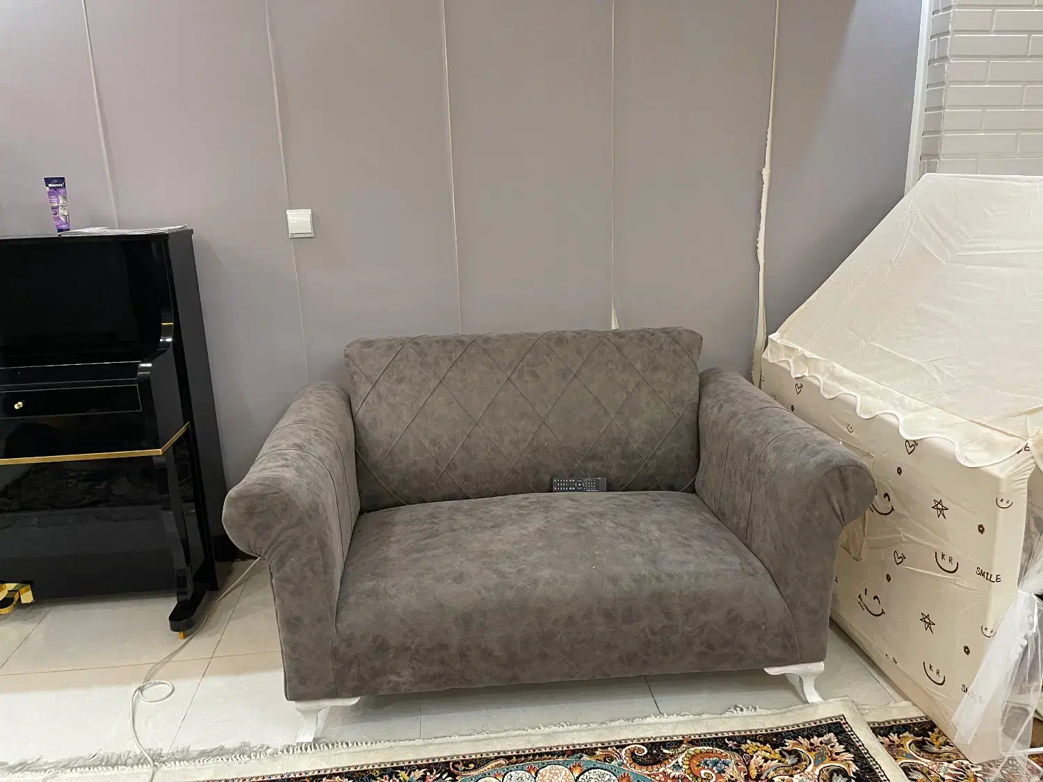 مبل ۷نفره تمیز درحد نو به همراه عسلی|مبلمان خانگی و میز عسلی|زاهدان, |دیوار