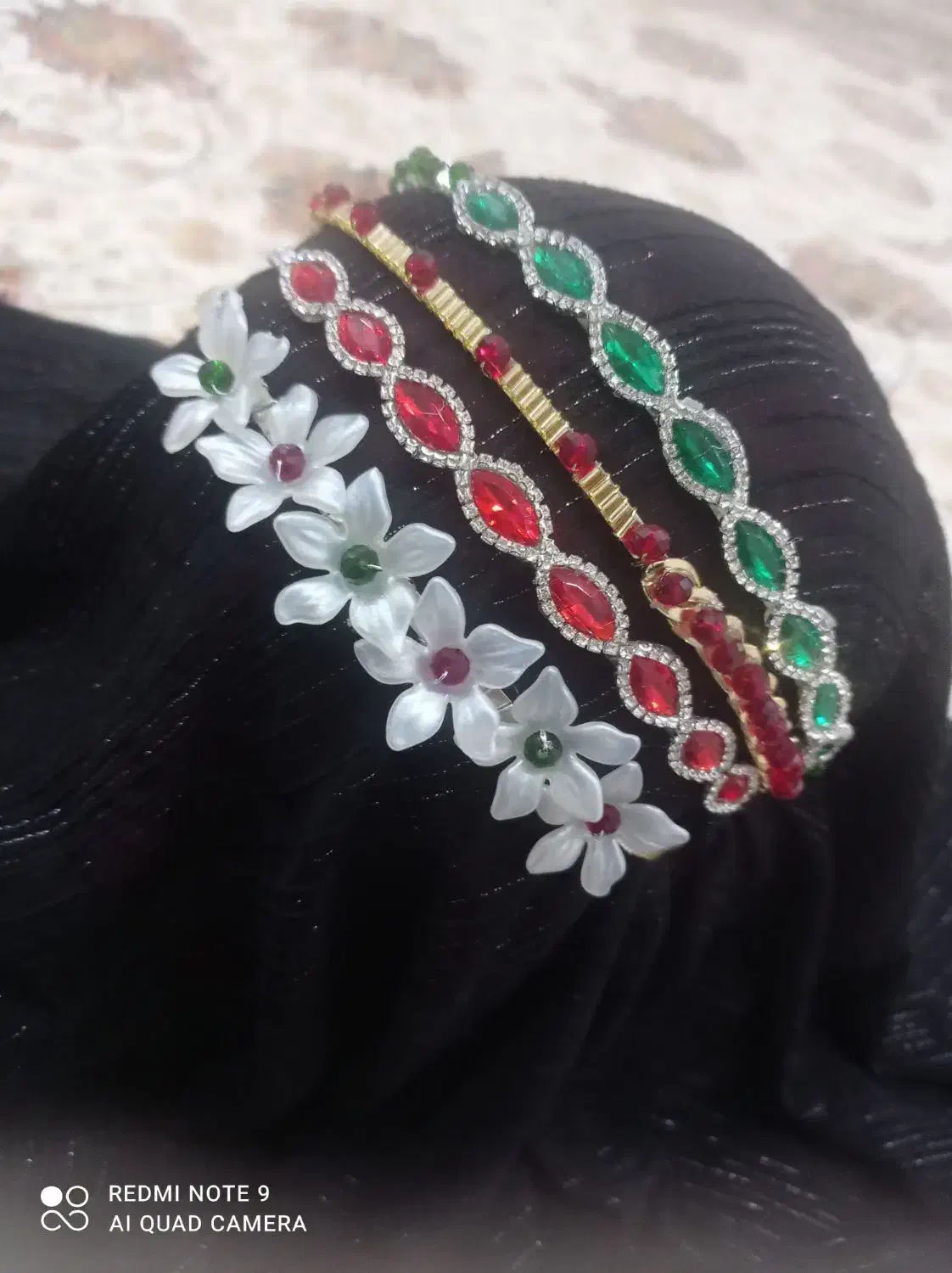 اکسسوری|زیورآلات و اکسسوری|لردگان, |دیوار