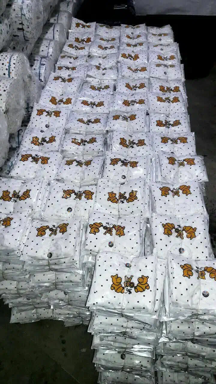 عمده تیراژ- سرویس کامل ۵تیکه سه شماره‌ بچه|کفش و لباس بچه|بانه, |دیوار