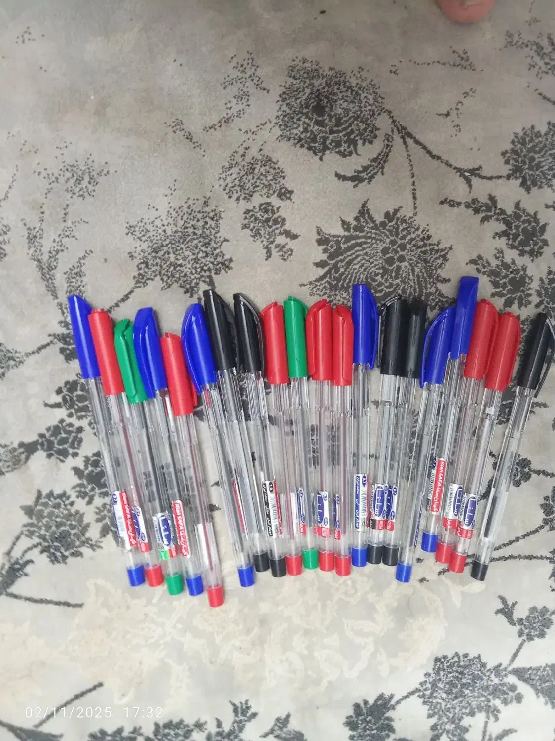 یکسری لوازم تحریر|لوازم التحریر|تهران, مهرآباد جنوبی|دیوار