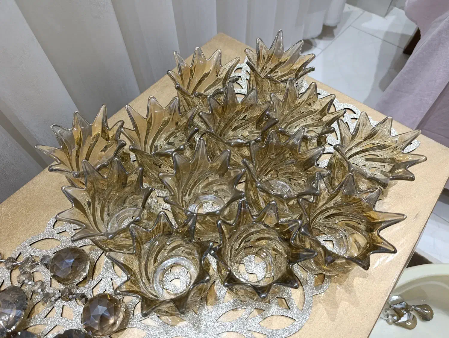 ۱۳ عدد لاله لوستر و اویز همراه لامپ کم مصرف|لوستر و چراغ آویز|سهند, |دیوار