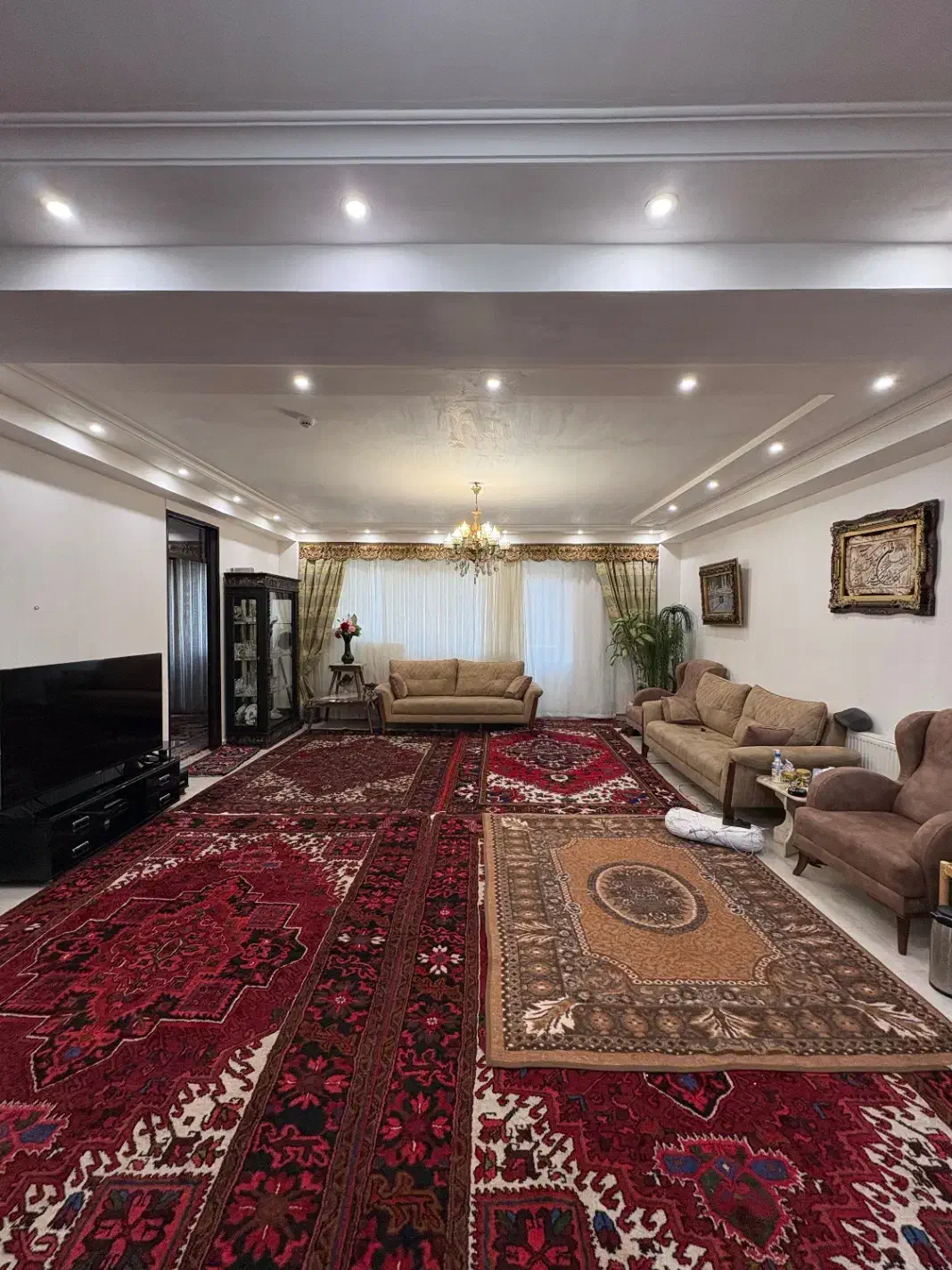 فروش ساختمان ۳ طبقه در سهند فاز ۲علوی|فروش خانه و ویلا|سهند, |دیوار