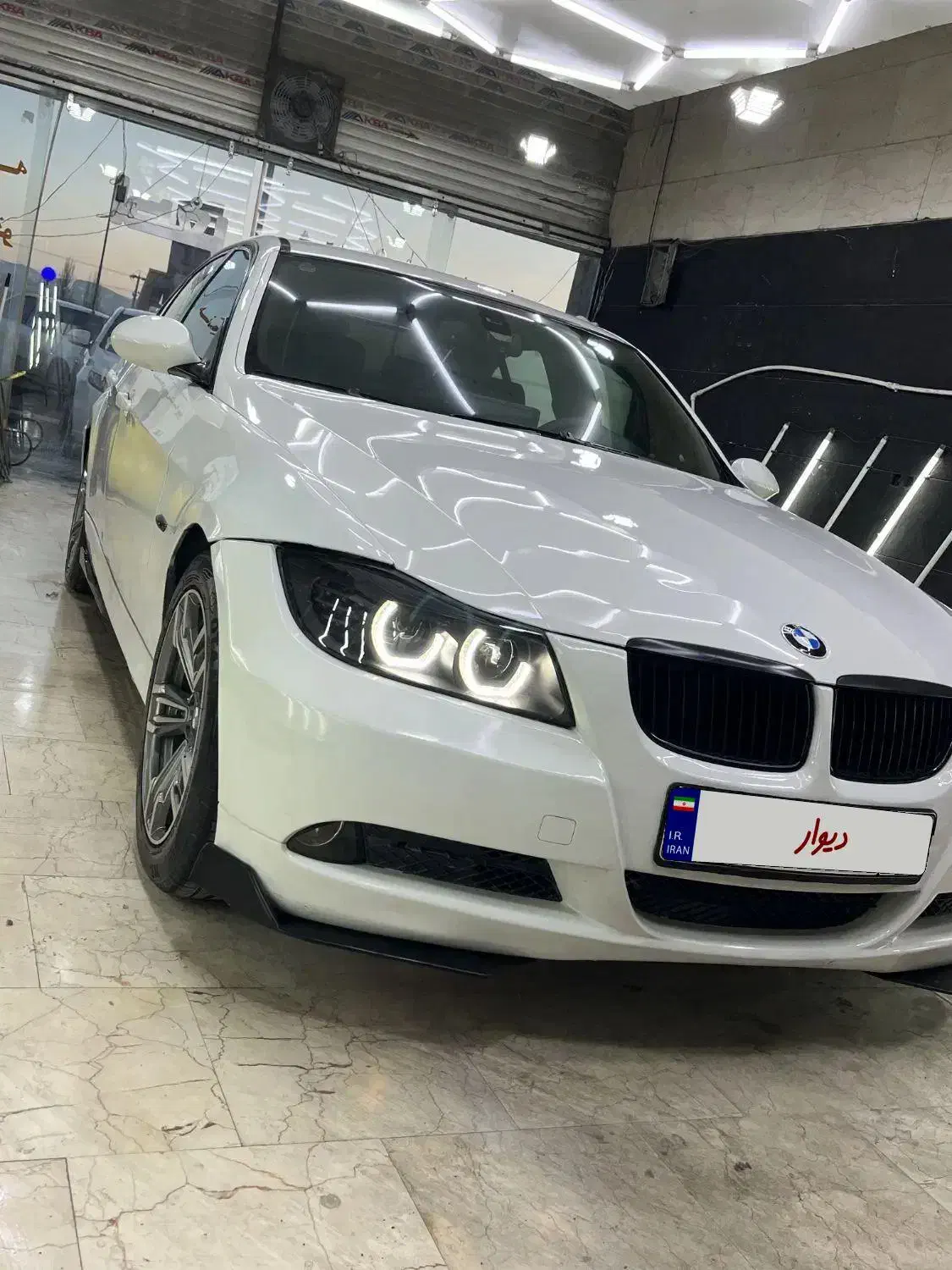 بی ام و ۳۲۰|خودرو سواری و وانت|همدان, |دیوار