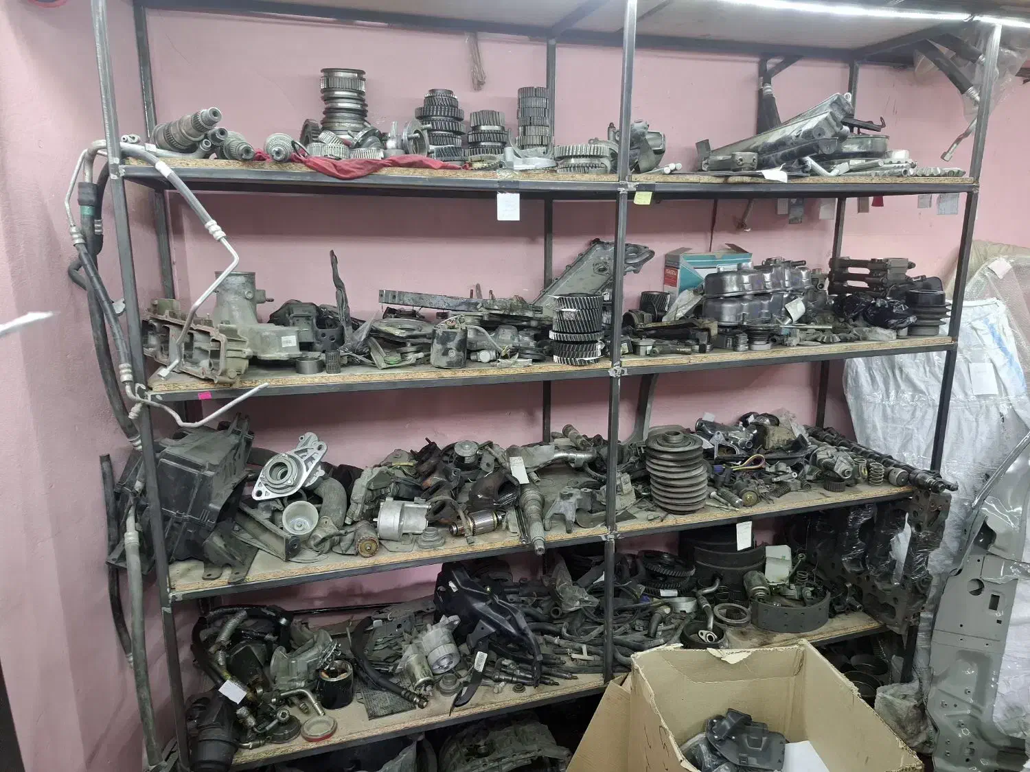 قطعات استوک ایسوزو|قطعات یدکی و لوازم جانبی|بجنورد, |دیوار