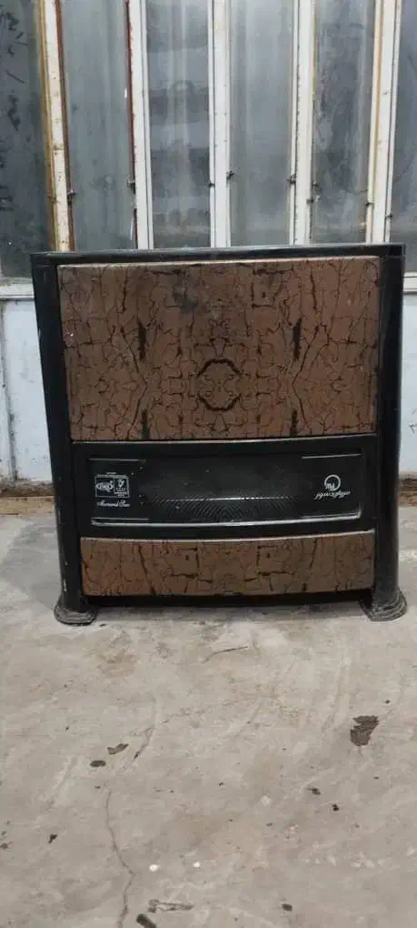 ۳عددبخاری‌سالم|بخاری، هیتر، شومینه|آستانه اشرفیه, |دیوار