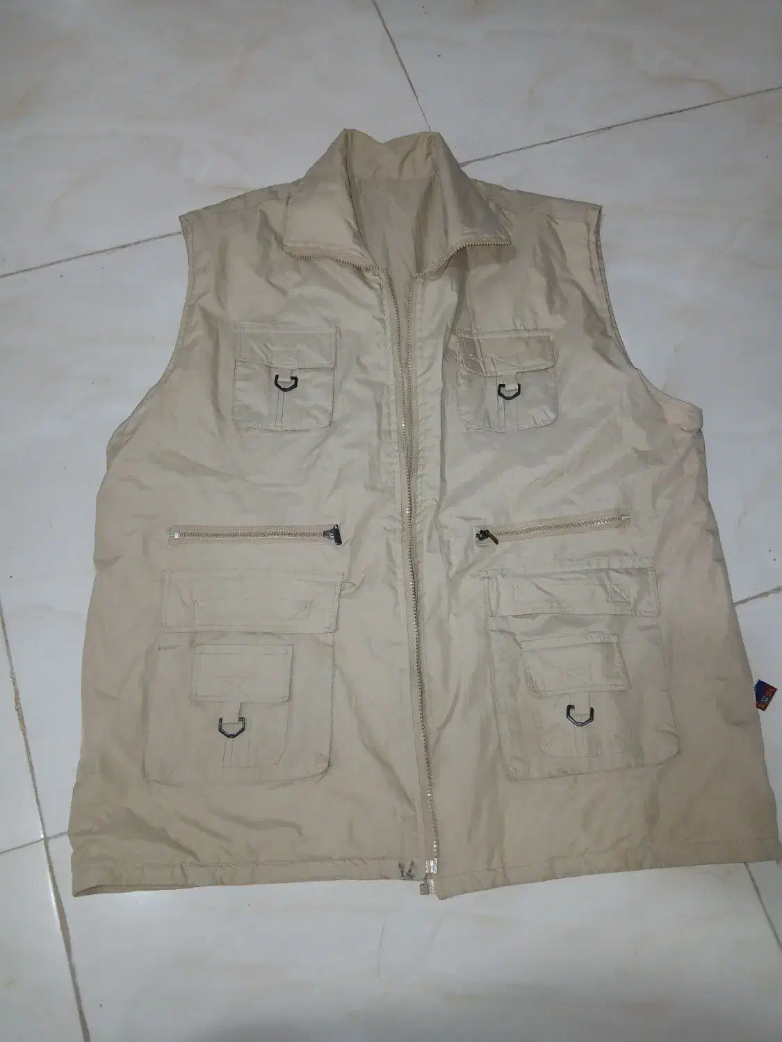 سلام جلیقه درجه یک|لباس|سرپل ذهاب, |دیوار