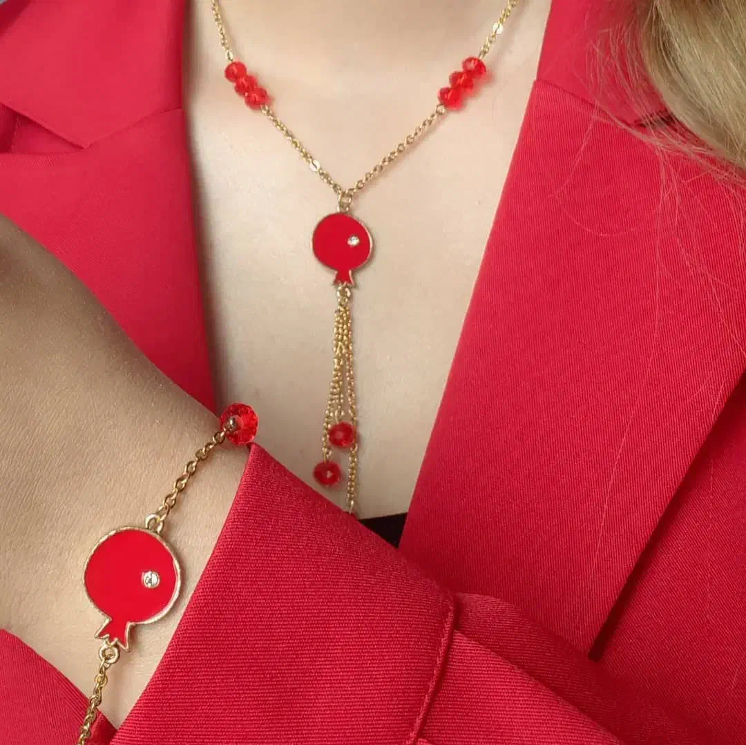 بایک جلسه آموزش،خودت زیورالات یلداتو درست کن|خدمات آموزشی|قم, امامزاده ابراهیم|دیوار