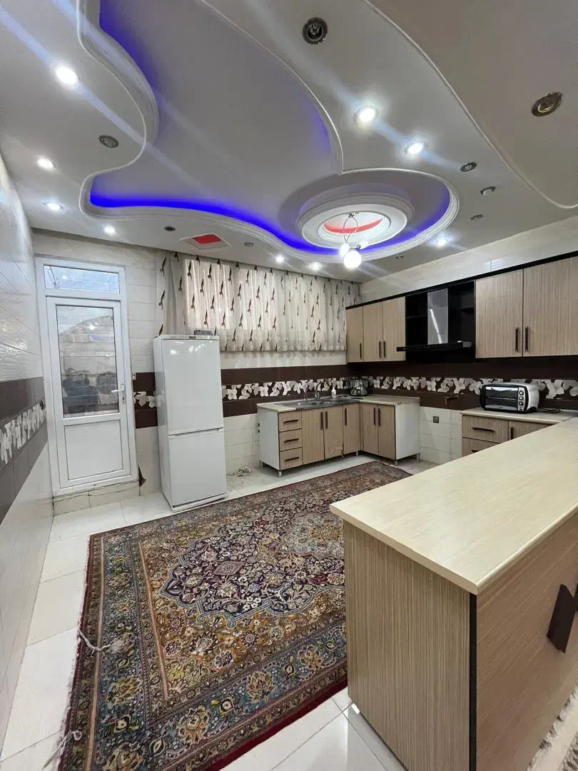 منزلی زیبا در زنبیل آباد طبقه زیر همکف رهن واجاره|اجارهٔ خانه و ویلا|قم, زنبیل آباد|دیوار