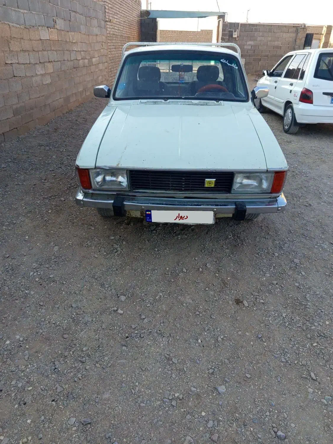 پیکان وانت فروشی|خودرو سواری و وانت|بهرمان, |دیوار