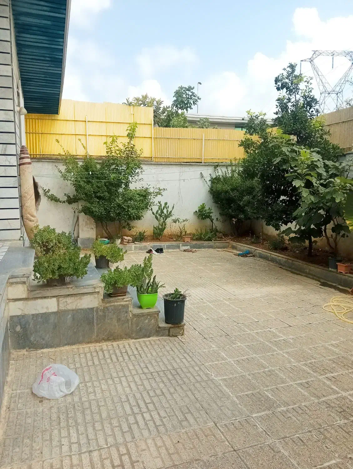 ویلایی۲۸۰متر مستقل خ تهران|اجارهٔ خانه و ویلا|قائمشهر, |دیوار