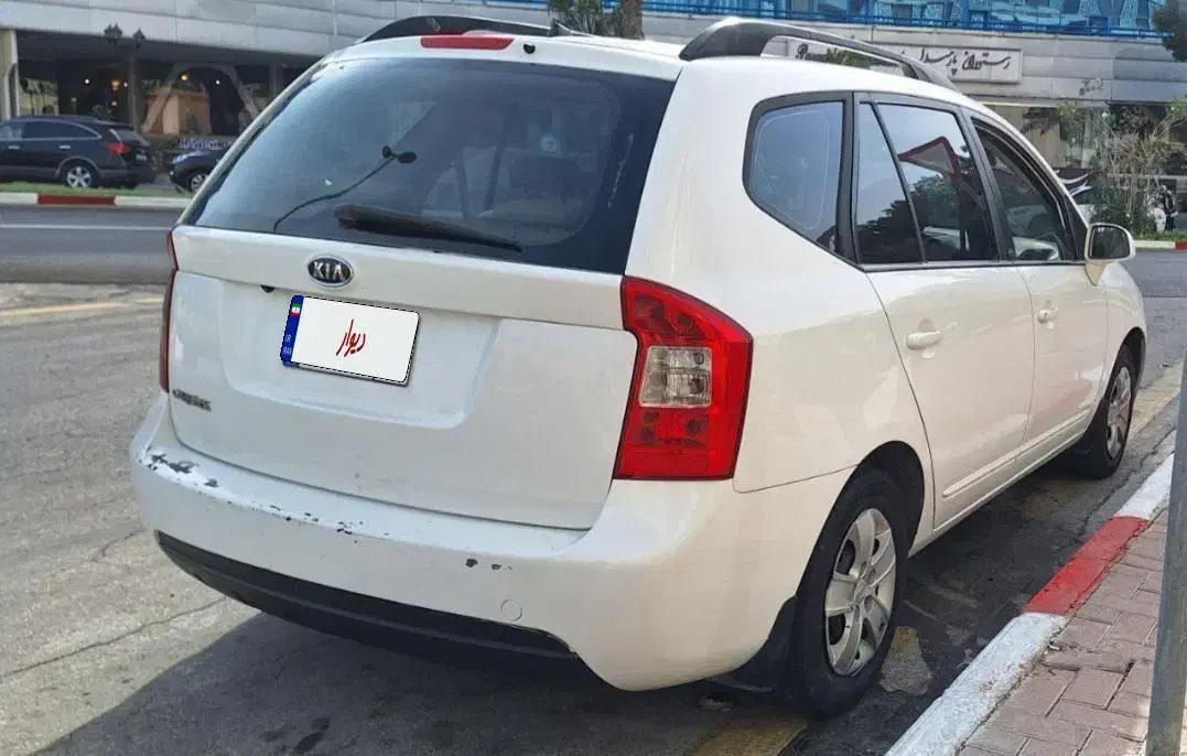 اجاره رنت خودرو هفت نفره // کیا کارنز|خودرو اجارهای|کیش, |دیوار