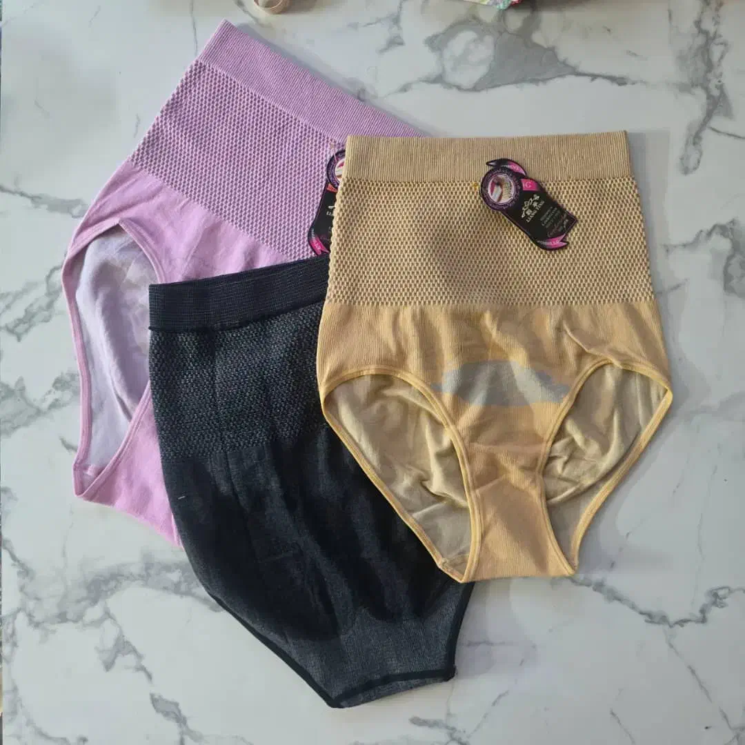 لباس شب|لباس|خرمشهر, |دیوار