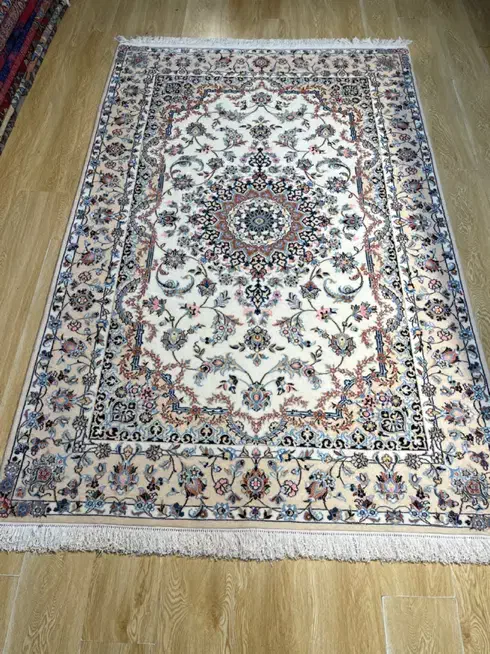 فرش ۴ متری اکبند نایین گل ابریشم|فرش|تهران, سلسبیل شمالی|دیوار