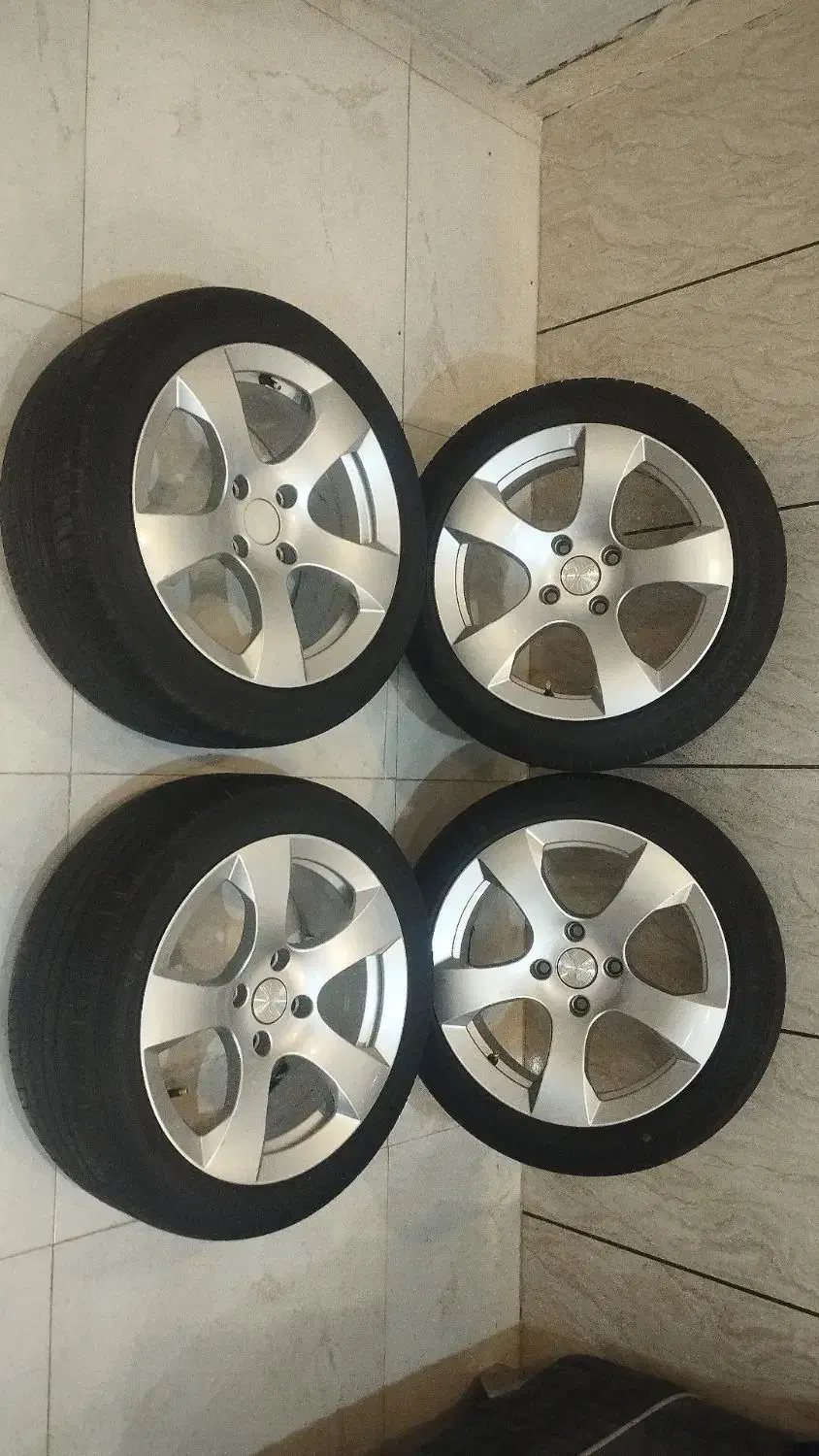 رینگ اسپرت،مدل ساوارا با لاستیک سایز۱۶|قطعات یدکی و لوازم جانبی|تایباد, |دیوار