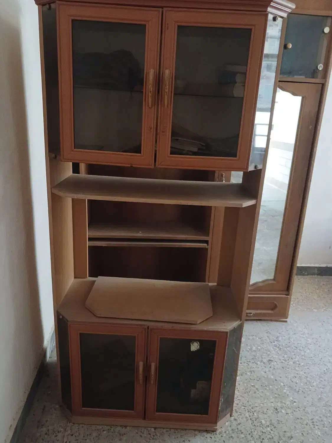 کمد دیواری زیر تلویزیونی وسیله ورزشی تن تاک دوچرخه|جاکفشی، کمد، دراور|شوشتر, |دیوار