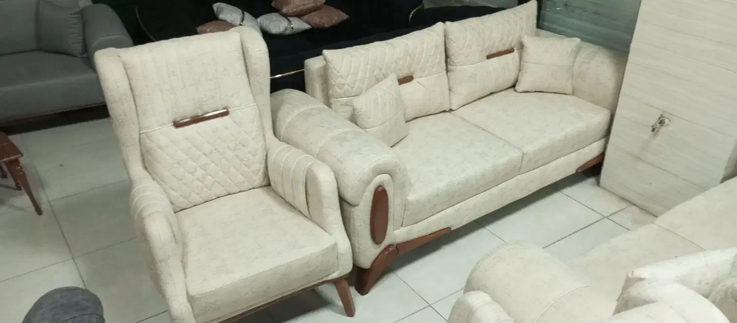 مبل گیسو کف فنر شرکتی|مبلمان خانگی و میز عسلی|مشکیندشت, |دیوار